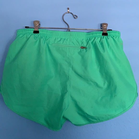Mint Green Subtly Patterned Nike Dri-Fit Shorts - Picture 2 of 6